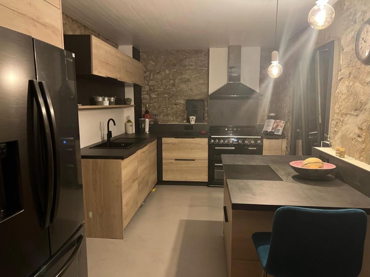 Luxurious Family House With Pool In Ardeche. Βίλα Les Vans Εξωτερικό φωτογραφία